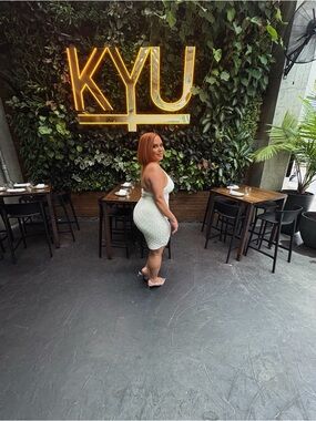 Guess White Textured Mini Bodycon Dress